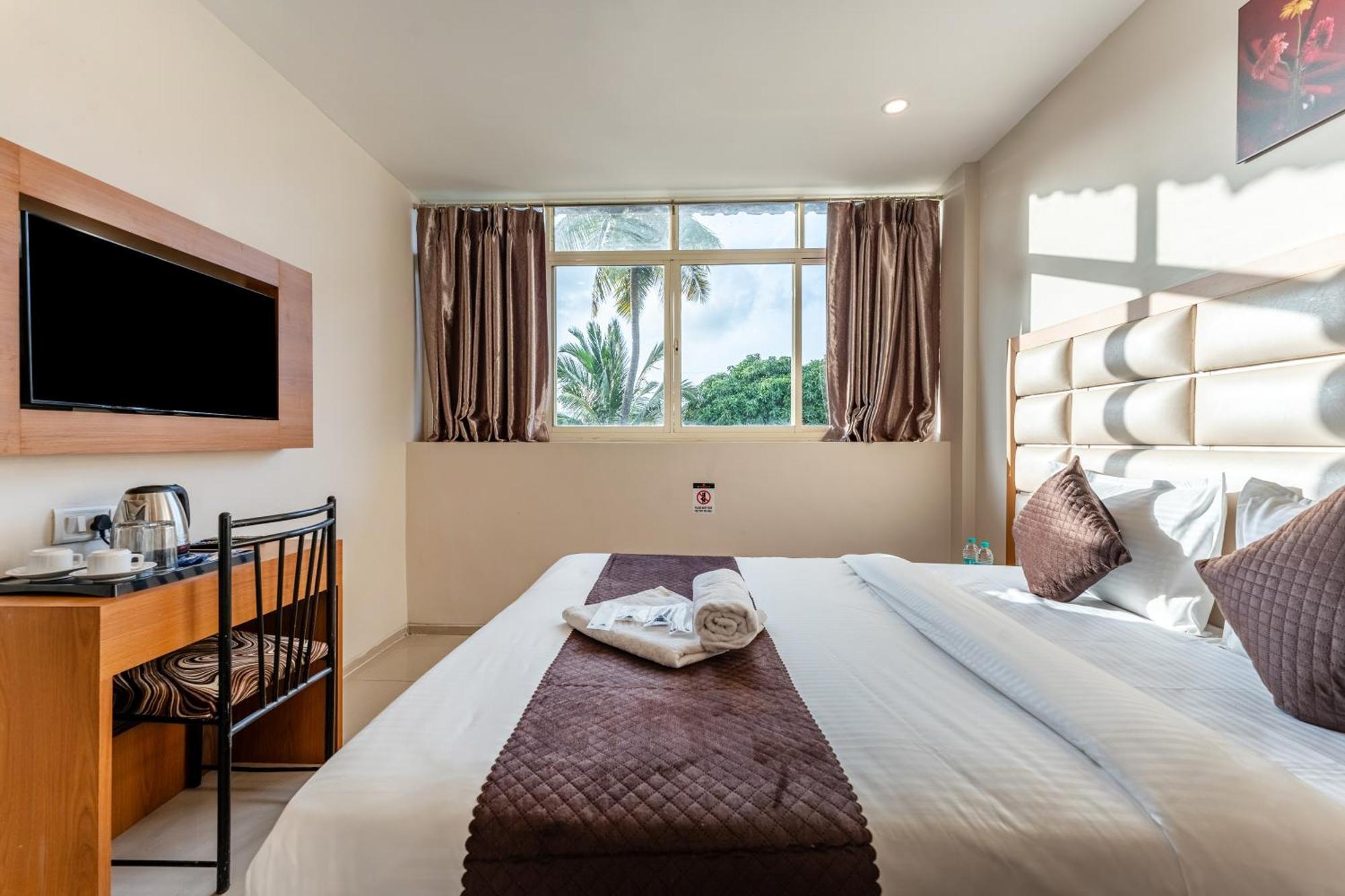 פאנג'י Metropolis Business Hotel מראה חיצוני תמונה