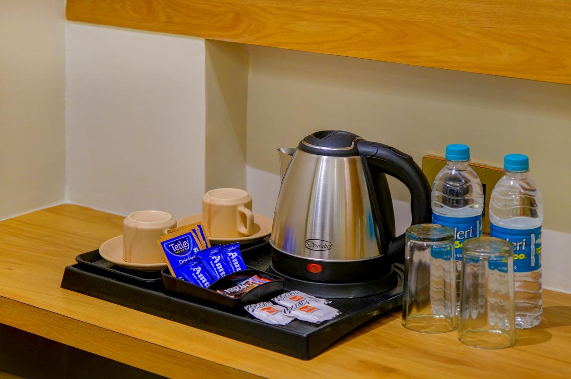 פאנג'י Metropolis Business Hotel מראה חיצוני תמונה